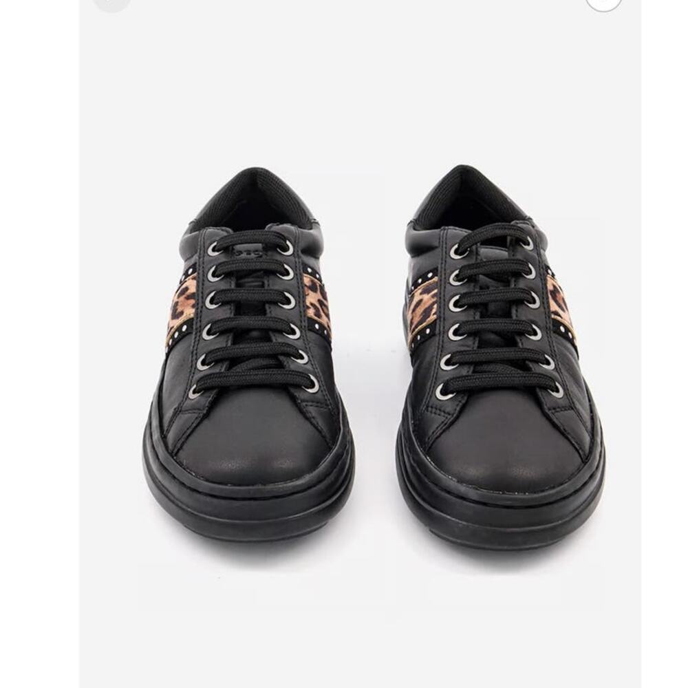 NEW GEOX Pontoise Lace Up Sneakers in Black Italian Leather Womens Size 37/7 - Picture 3 of 7